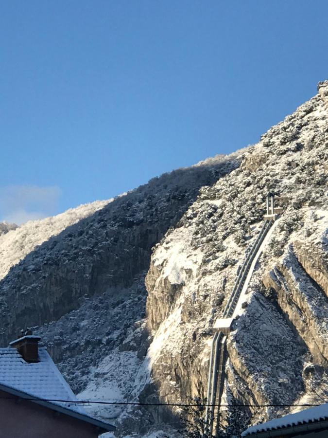 Appartement A Tarascon Sur Ariege Le Sabart 外观 照片